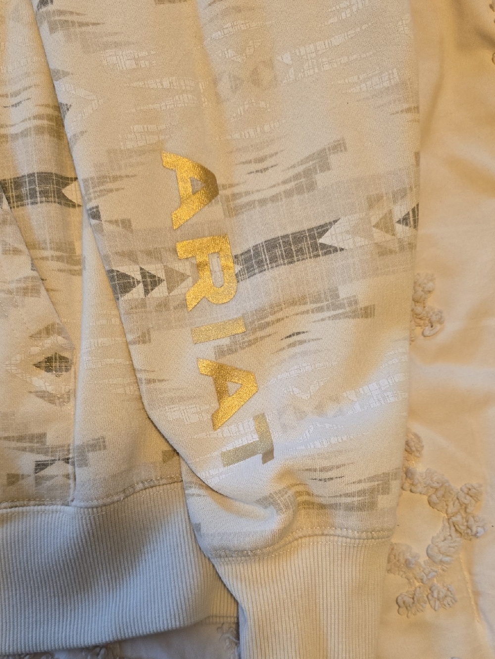 Womens Aztec Ariat Hoodie - Picture 2 of 6